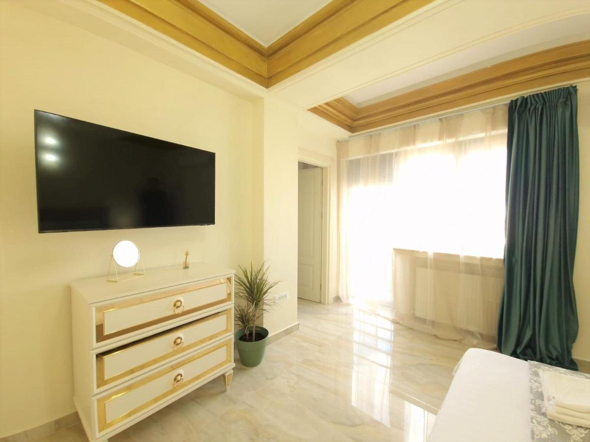 Laroka House Luxury Apartment City Center Universitate 부쿠레슈티 외부 사진